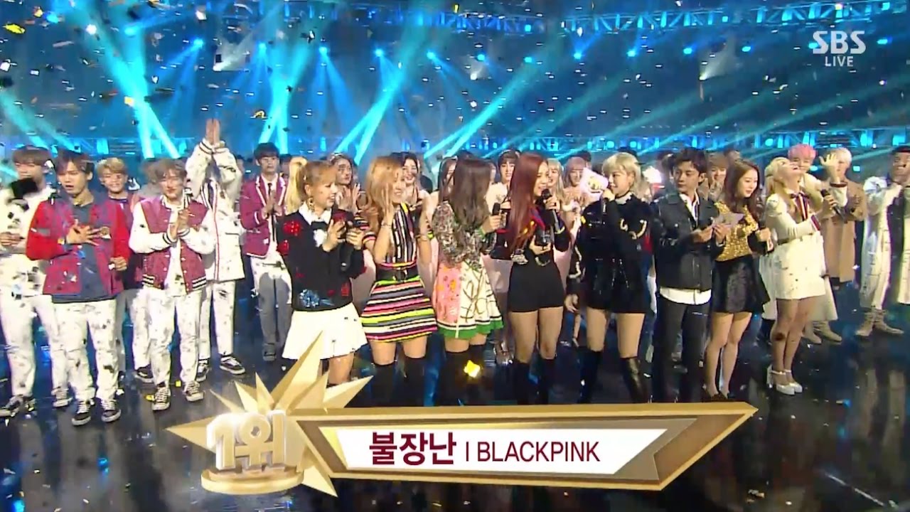 BLACKPINK – ‘불장난 (PLAYING WITH FIRE)’ 1204 SBS Inkigayo : NO.1 OF THE WEEK
