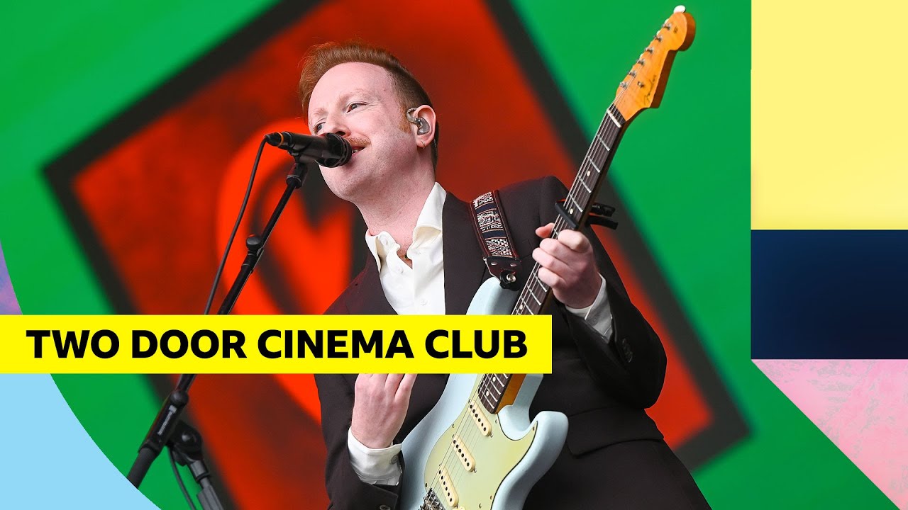 Two Door Cinema Club – Undercover Martyn (Reading & Leeds 2024)