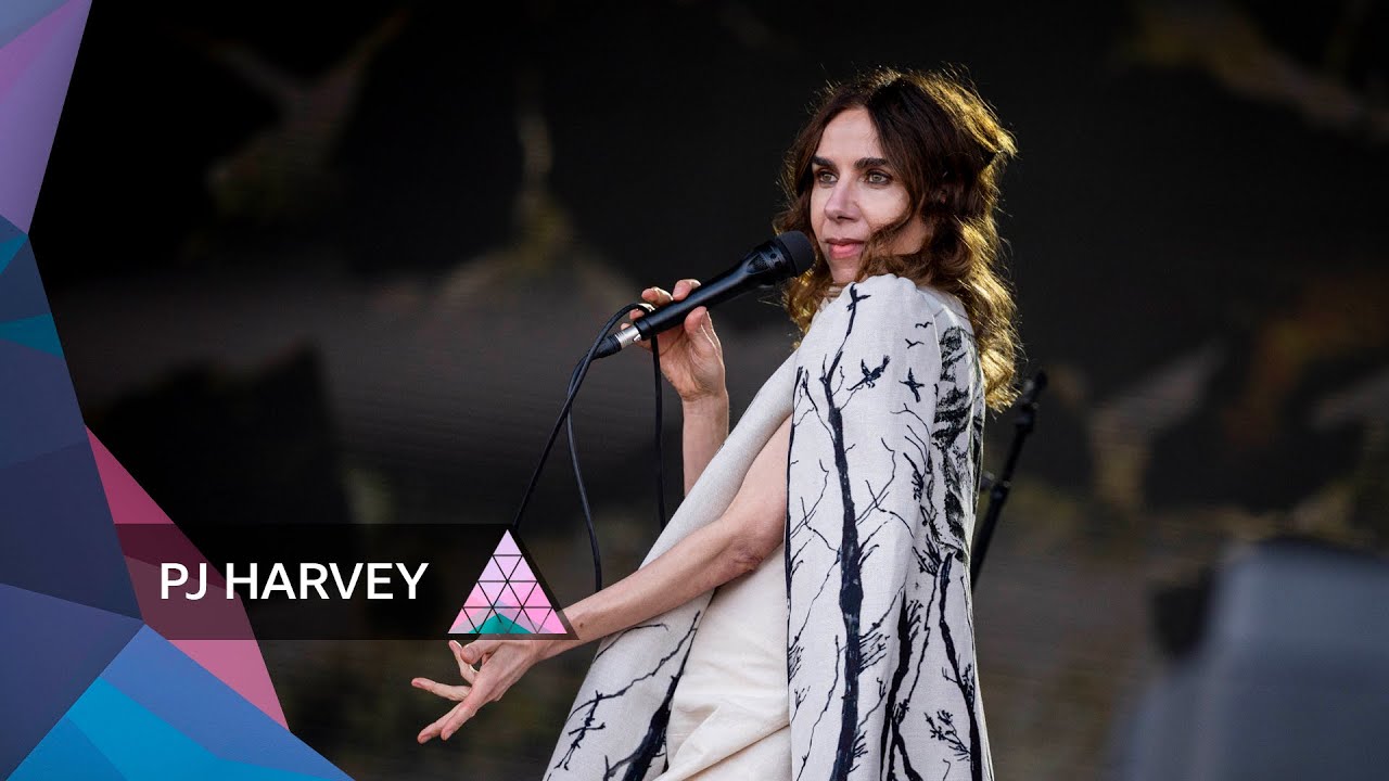 PJ Harvey – Prayer at the Gate (Glastonbury 2024)