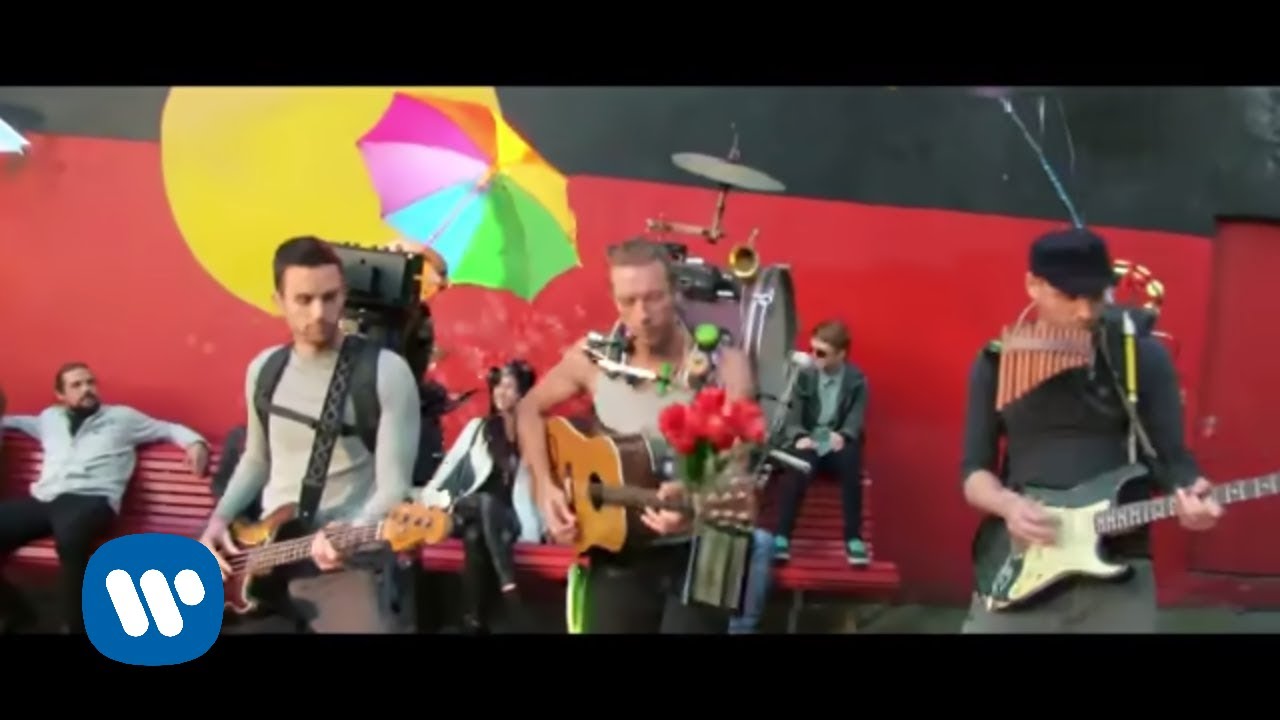 Coldplay – A Sky Full Of Stars (Official Video)