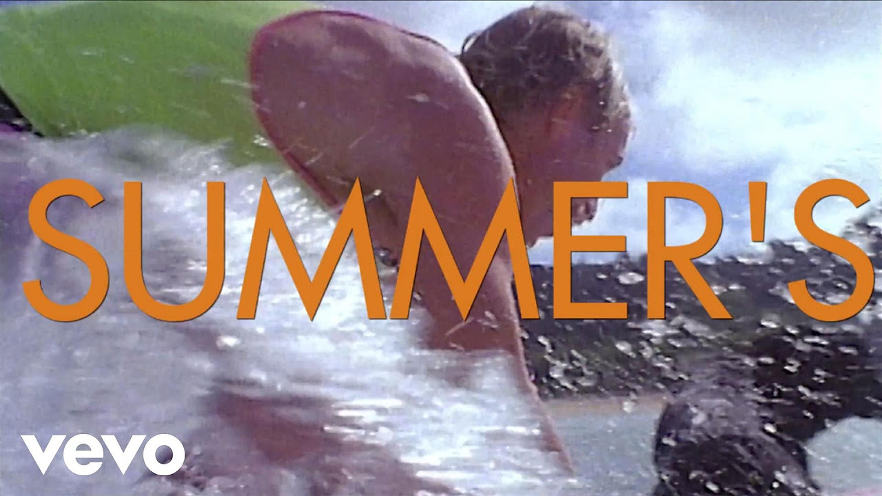 Maroon 5 – This Summer’s Gonna Hurt Like A Motherf****r (Explicit) (Lyric Video)