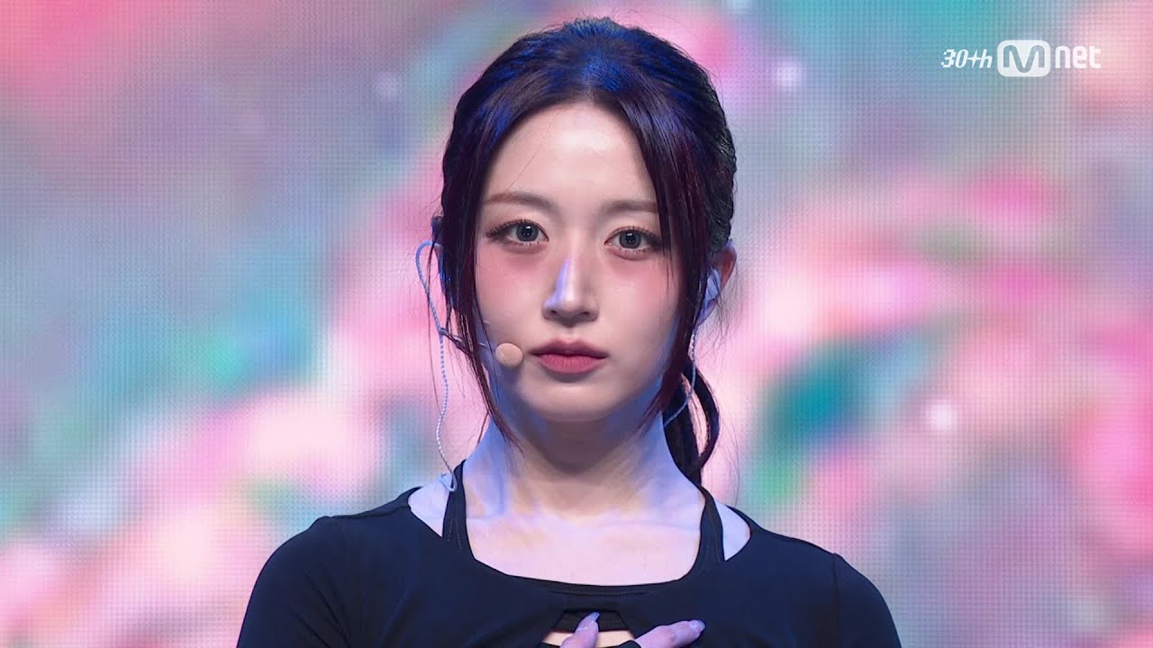 ‘최초 공개’ NMIXX – High Horse #엠카운트다운 EP.880 | Mnet 250320 방송