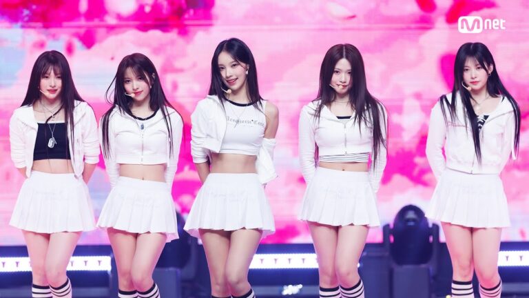 'SPECIAL STAGE' RESCENE (리센느) - 다시 만난 세계 #엠카운트다운 EP.874 | Mnet 250206 방송 hq720