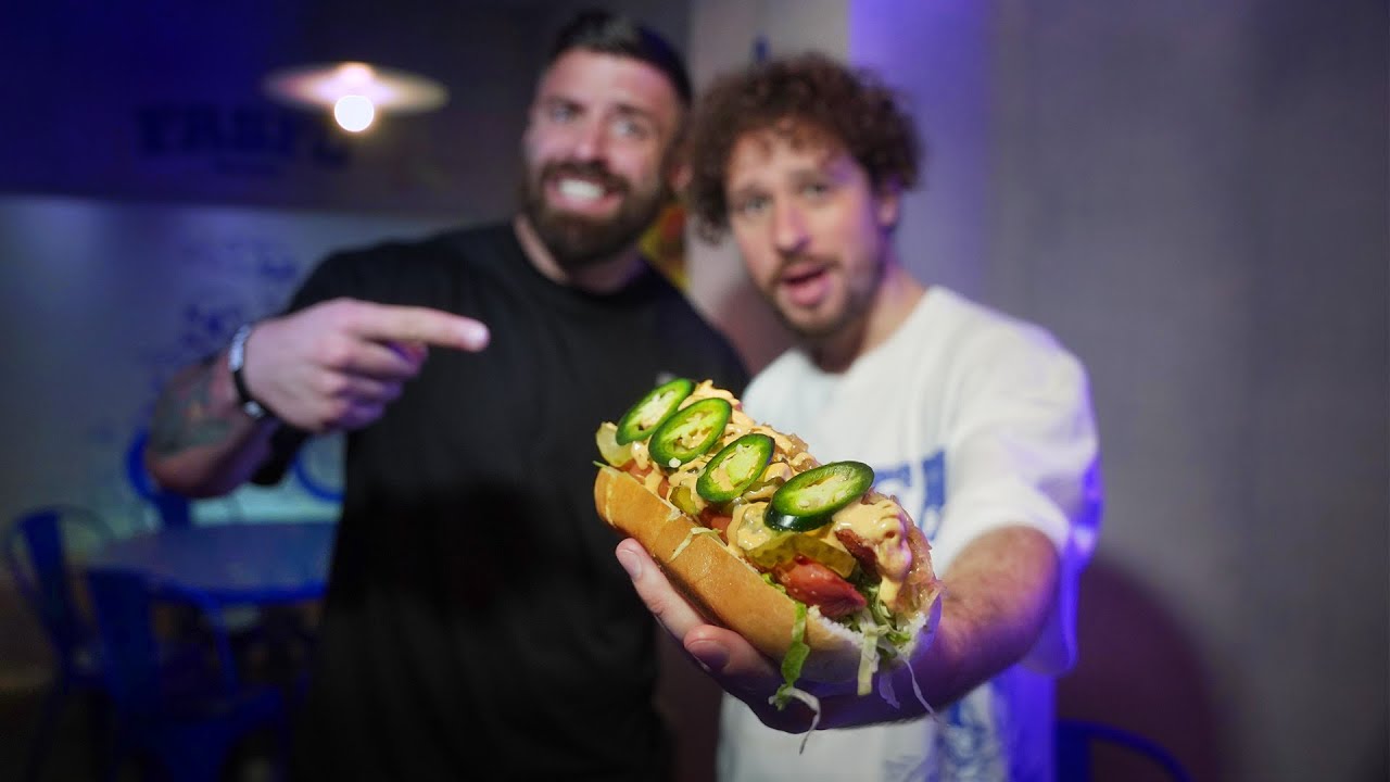Preparando el hotdog MÁS PICANTE (Ft. Esttik) | Perritos calientes 22 hq720 1546