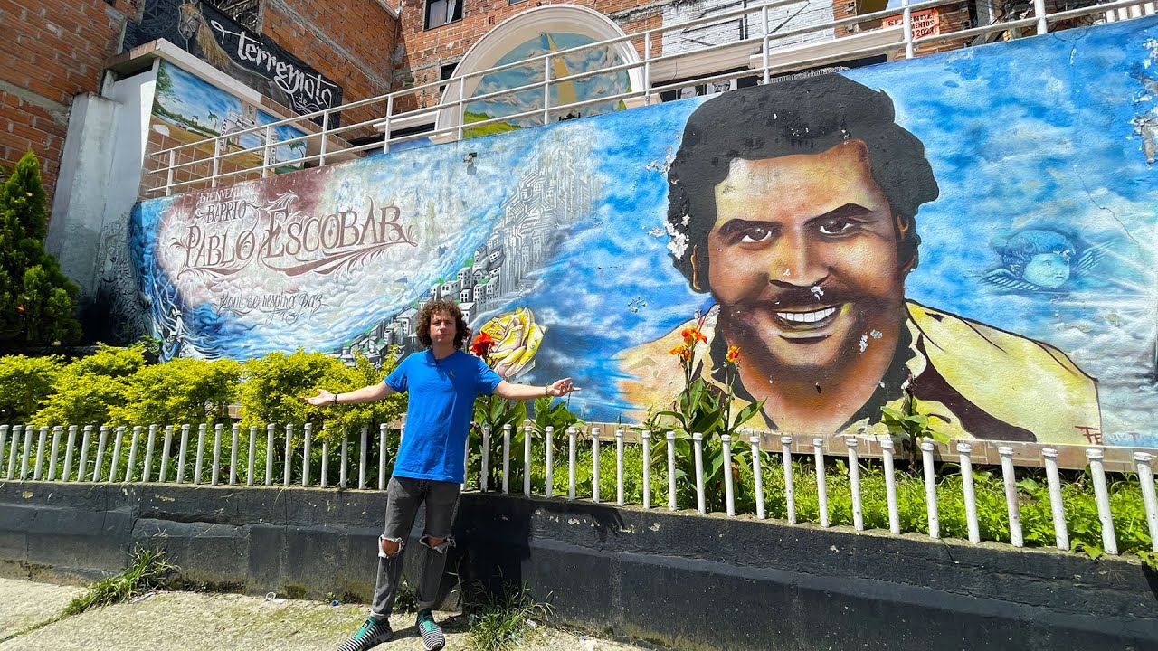 Así es el barrio de PABLO ESCOBAR: ¿idolatran al personaje? | Colombia 29 hq720 1843