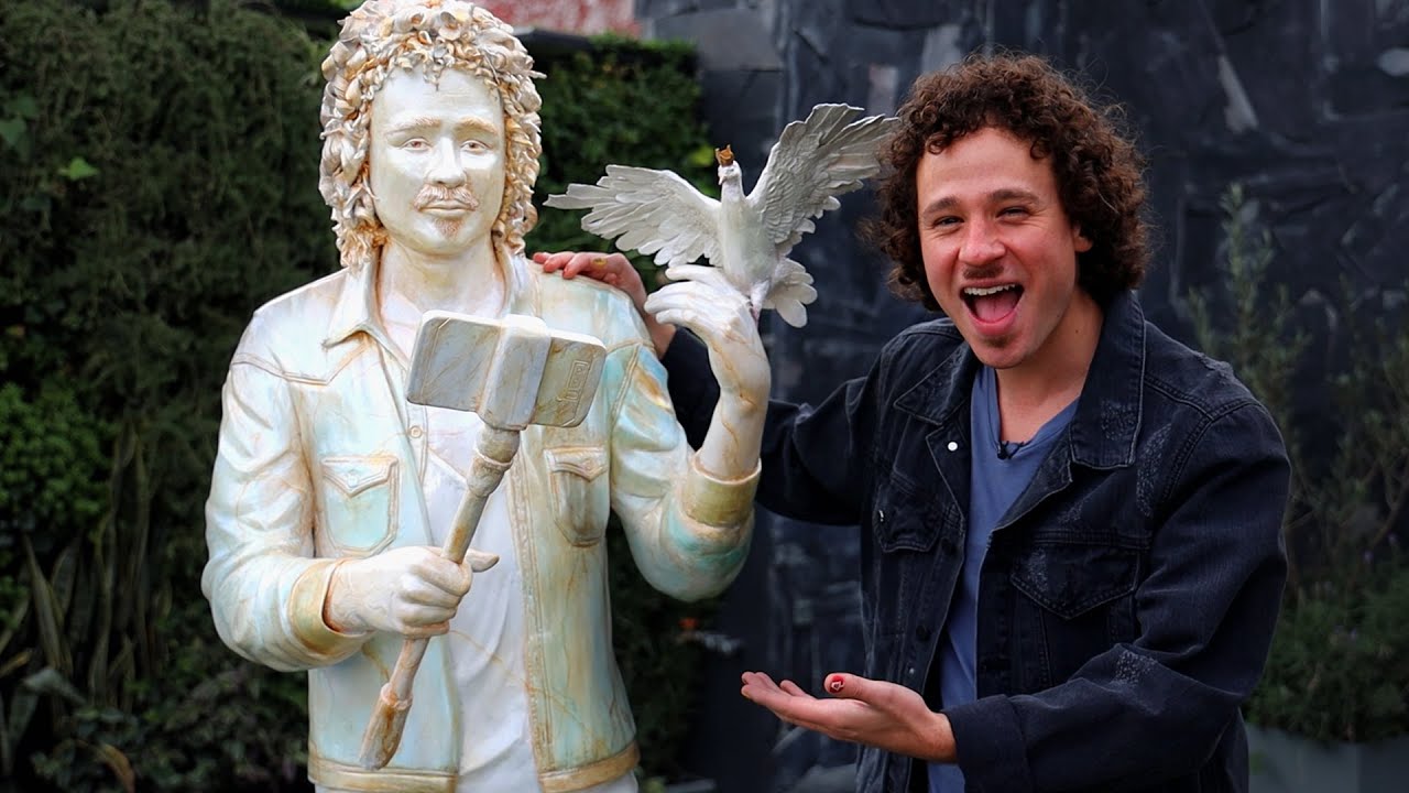 UN SEGUIDOR ME HIZO ESTATUA | Escultura de Luisito Comunica 26 hq720 1904