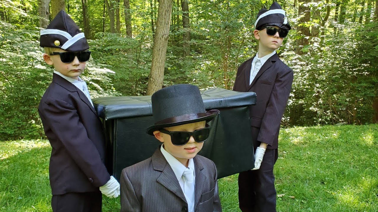 Coffin Dance Music Video - Outdoor Boys (RIP Gold Fish) 24 hq720 2804