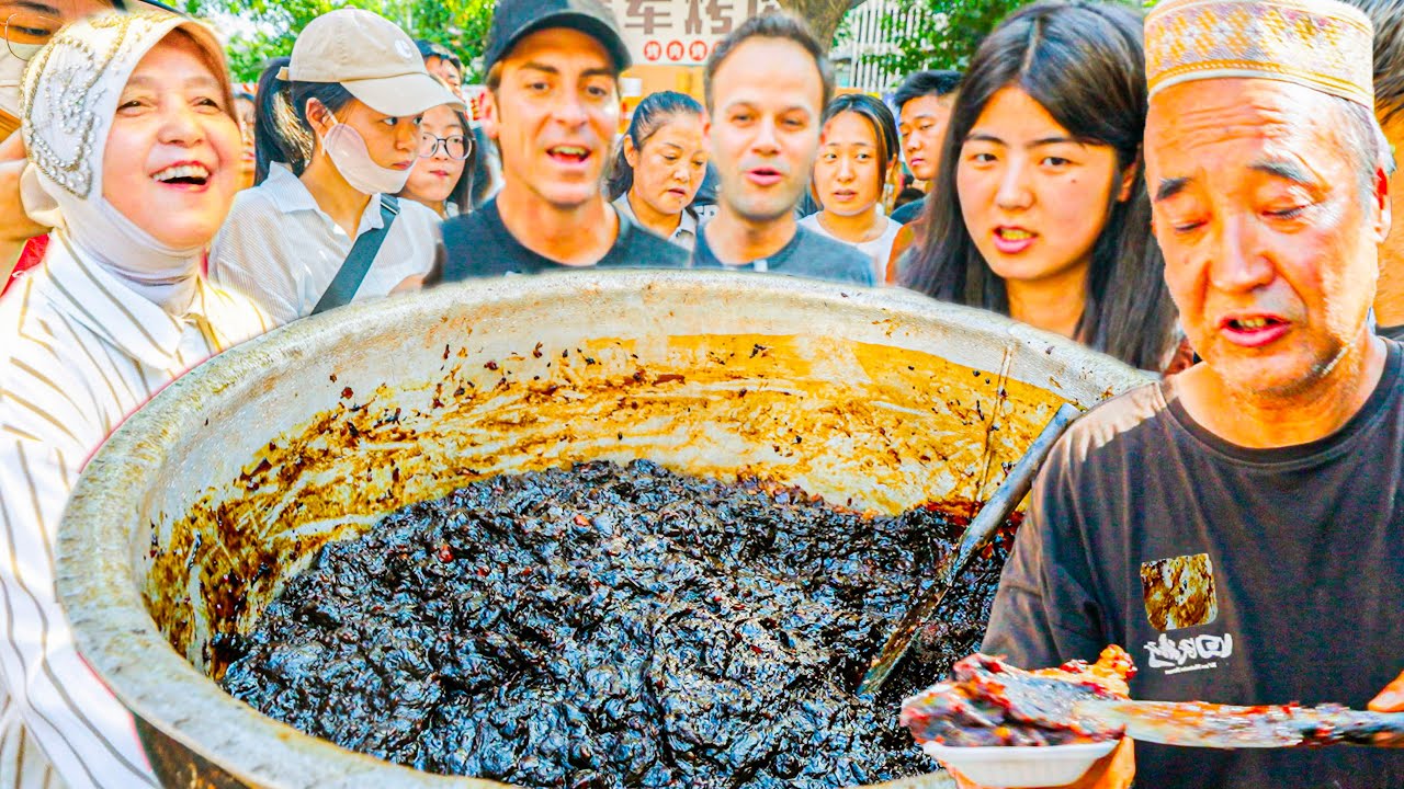 MUSLIM Chinese Street Food Tour of Xi'an, China! Most INSANE Street Food in China! 24 hq720 2851
