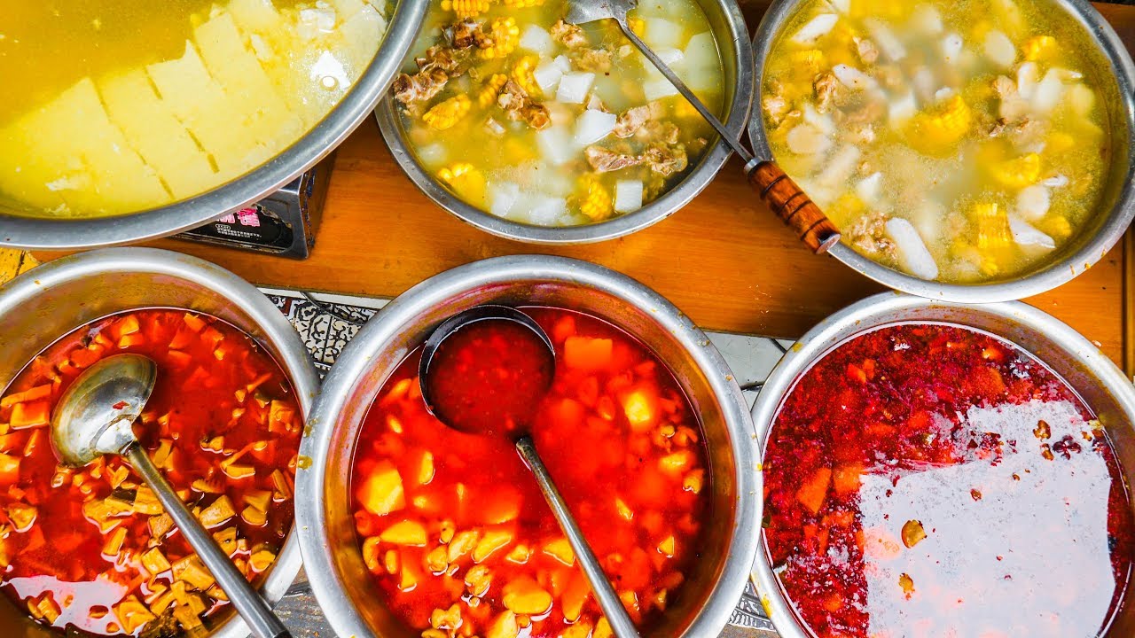The BEST STREET FOOD in China!! SPICY Chinese BLADE SHEARED NOODLES in Sichuan, China!! 28 hq720 3082