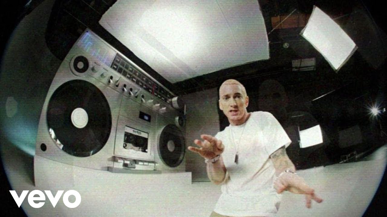 Eminem - Berzerk 10 hq720 3753